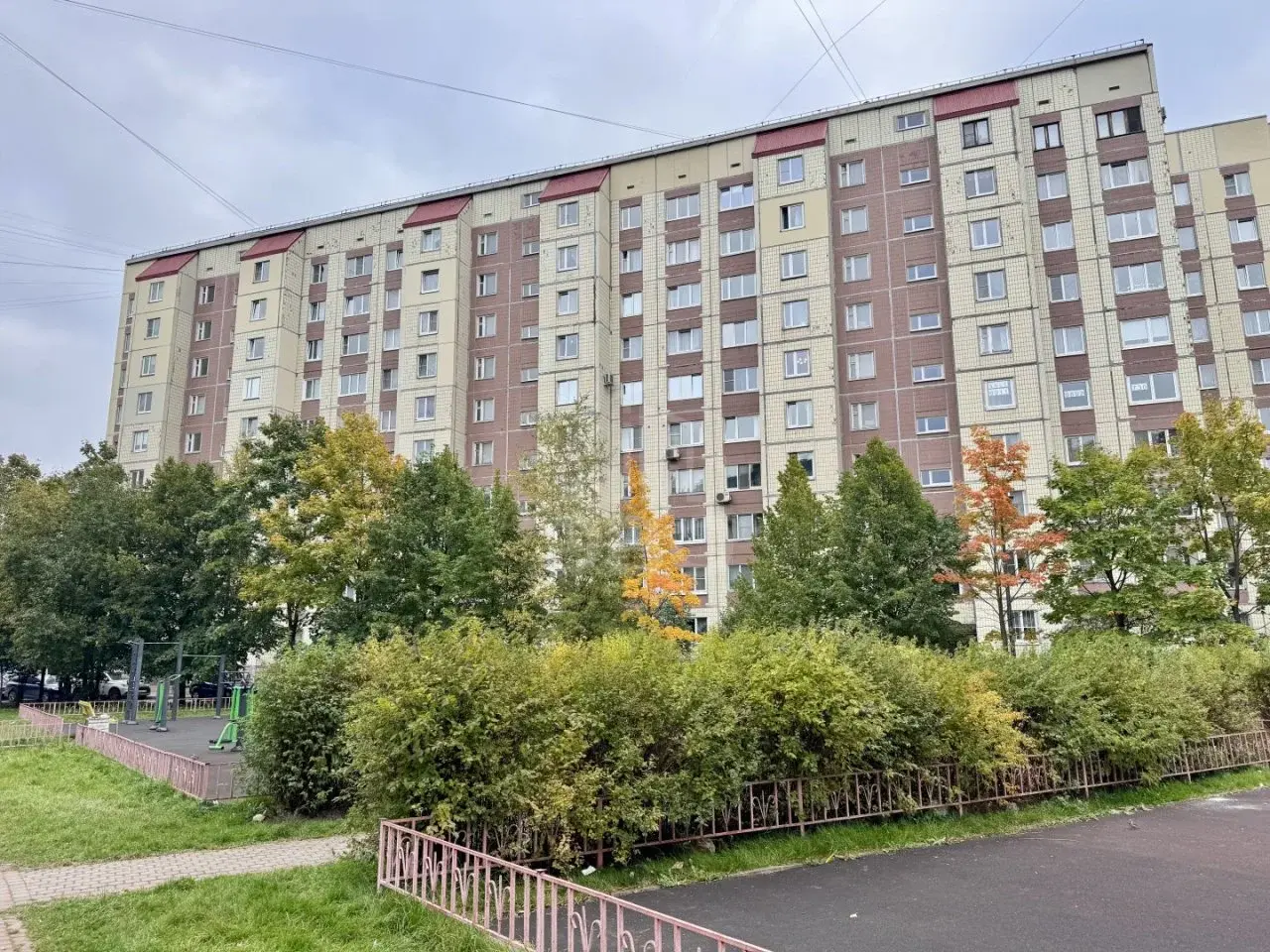 трехкомнатная квартира в Санкт-Петербурге по адресу: Джона Рида ул., 7, к 3