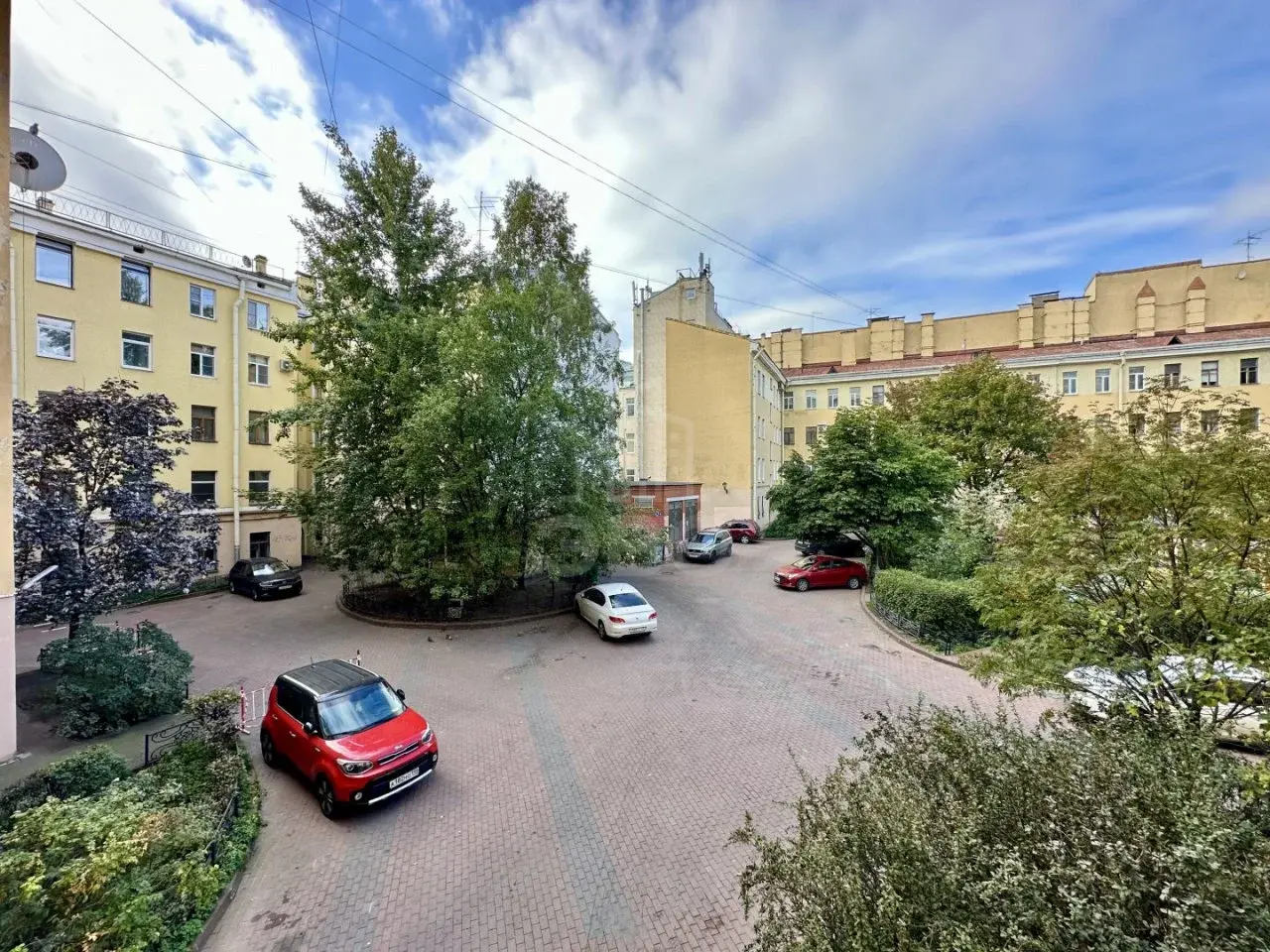двухкомнатная квартира в Санкт-Петербурге по адресу: Пушкинская ул., 3