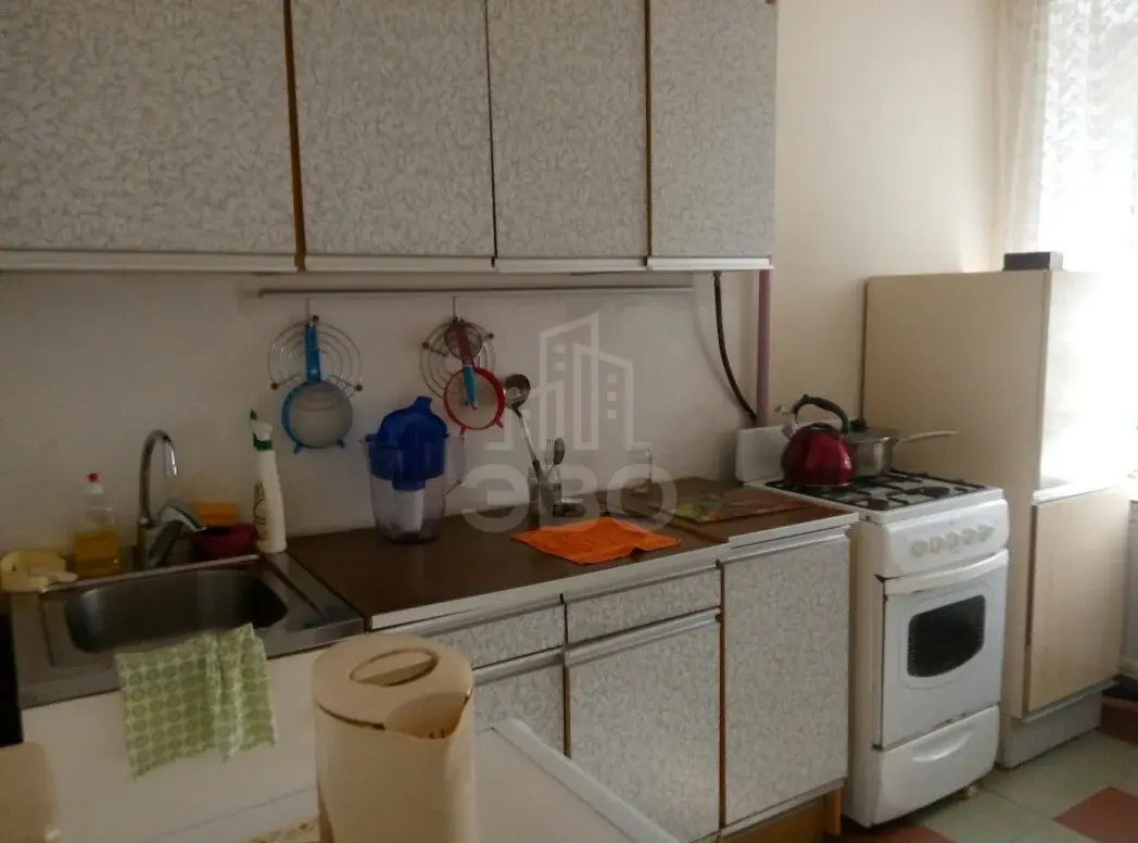 комната в Санкт-Петербурге по адресу: Подвойского ул., 33, к 1