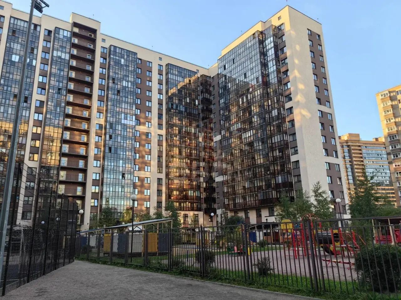 двухкомнатная квартира в Санкт-Петербурге по адресу: Менделеева б-р., 12, к 1