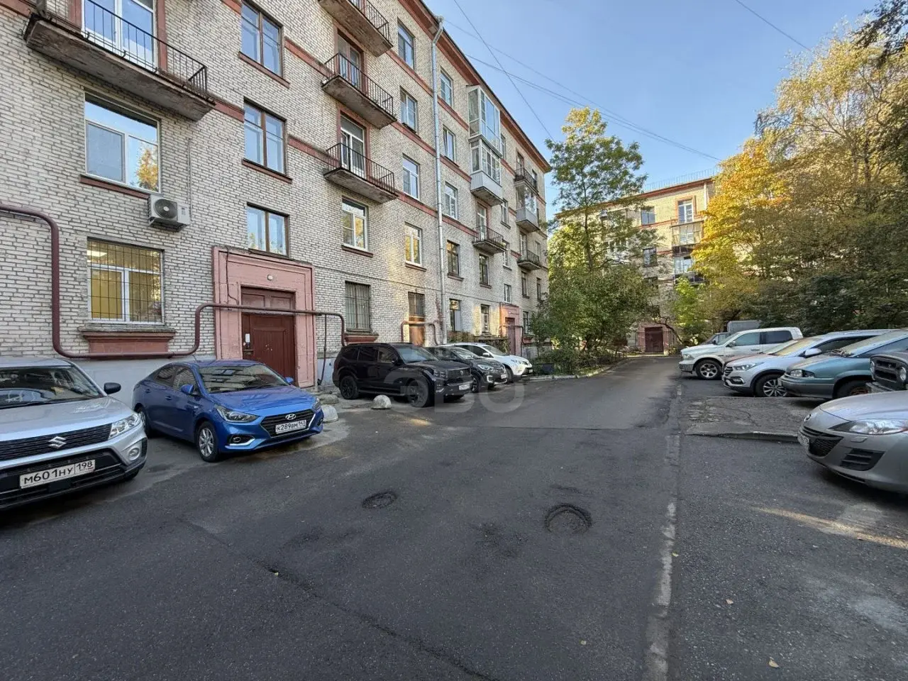 трехкомнатная квартира в Санкт-Петербурге по адресу: Харченко ул., 3