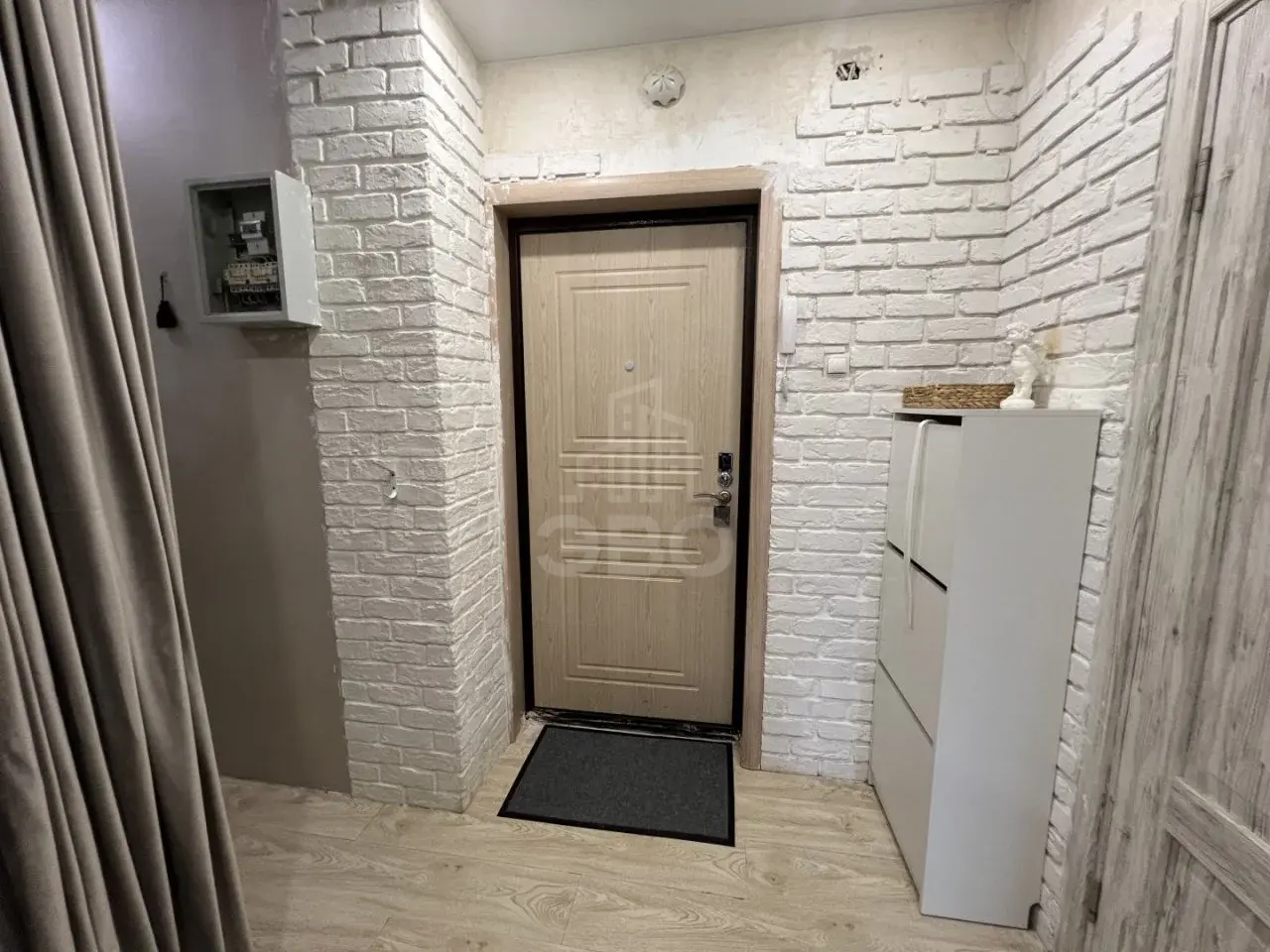 однокомнатная квартира в Санкт-Петербурге по адресу: Фёдора Абрамова ул., 16, к 1