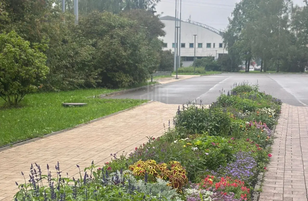 трехкомнатная квартира в Санкт-Петербурге по адресу: Новаторов б-р., 62