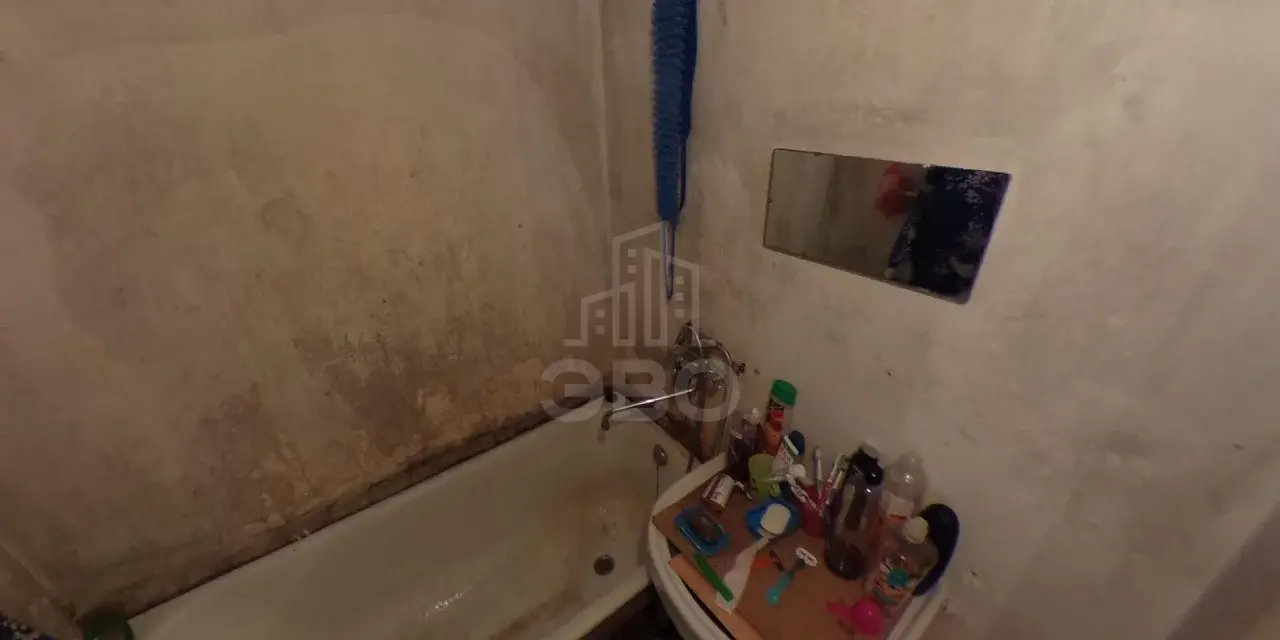 комната в Санкт-Петербурге по адресу: Энтузиастов пр-кт., 18, к.2