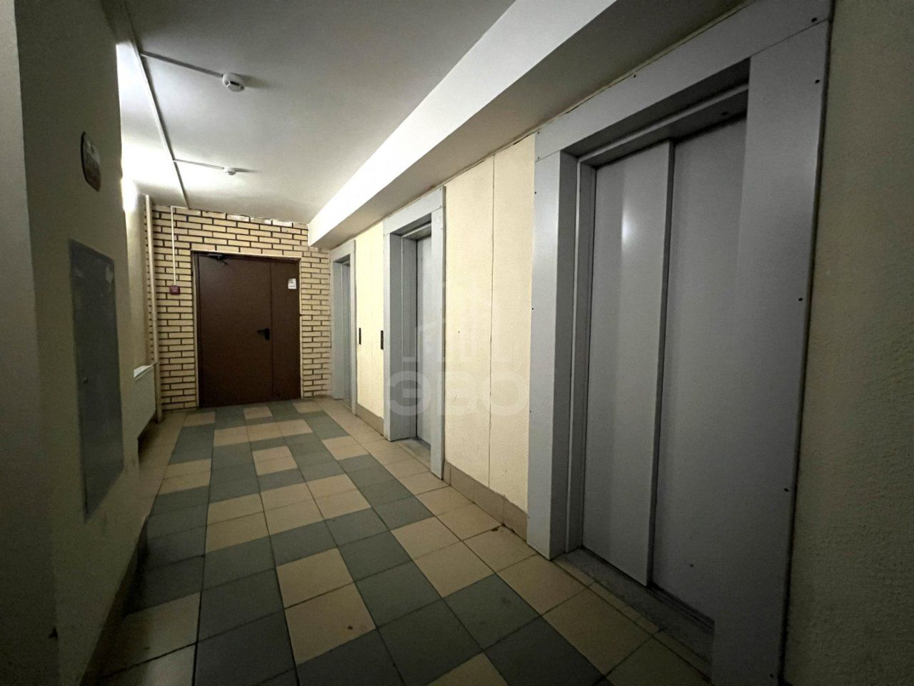 однокомнатная квартира в Ленинградская область по адресу: Школьная ул., 11, к 1