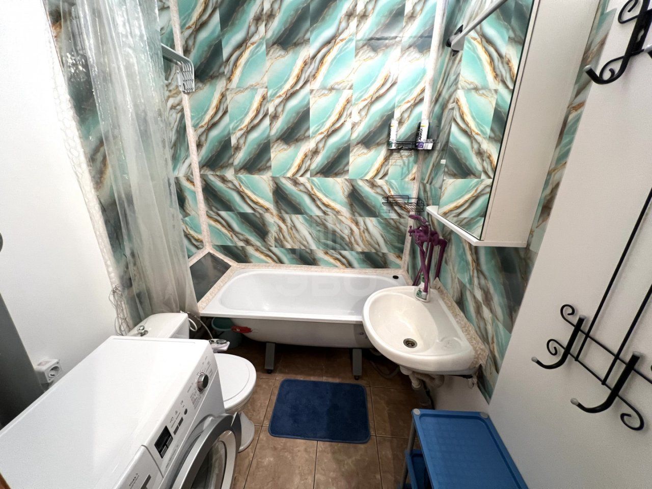 однокомнатная квартира в Ленинградская область по адресу: Школьная ул., 11, к 1