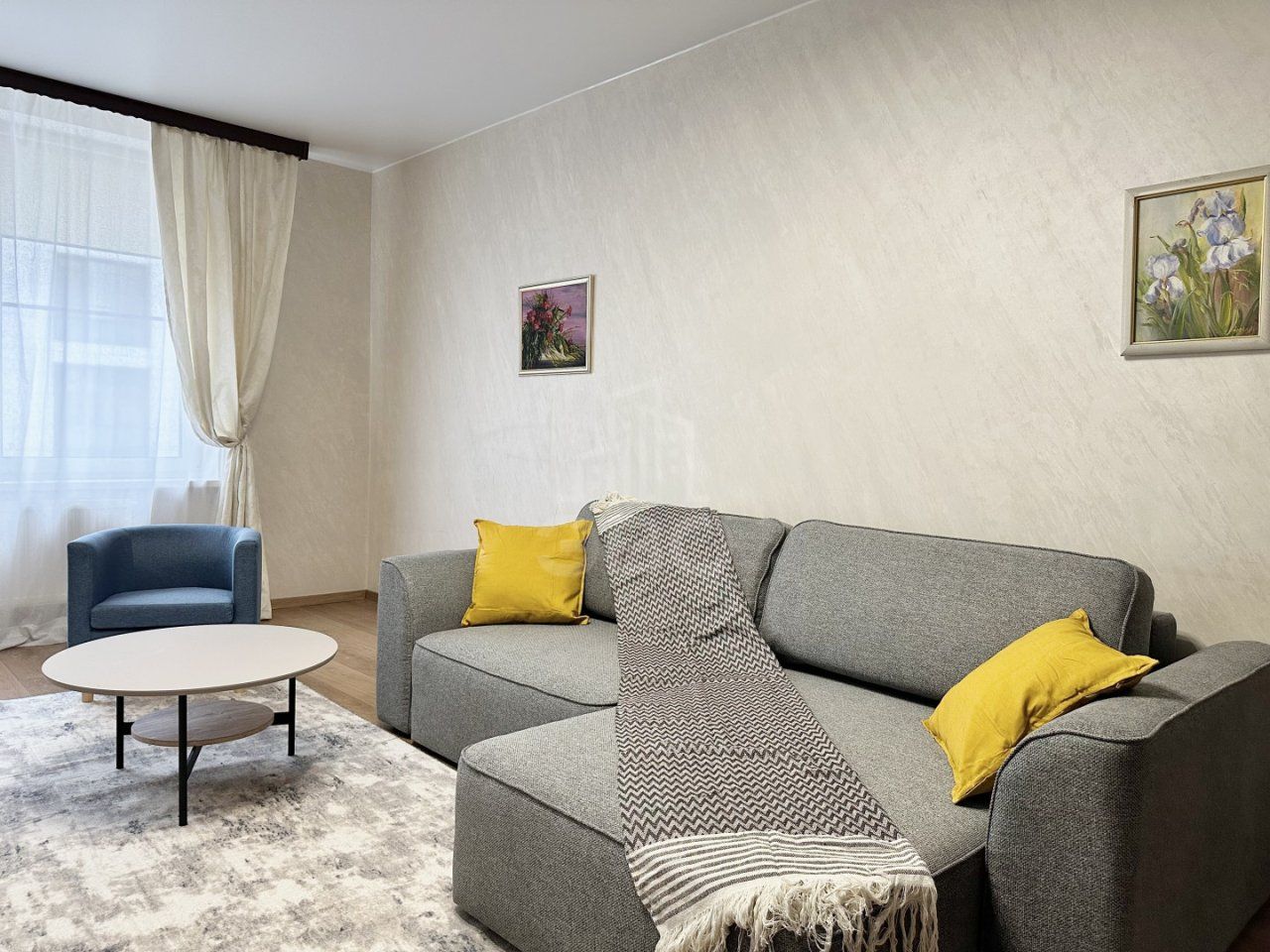 двухкомнатная квартира в Санкт-Петербурге по адресу: Кременчугская ул., 17, к 2