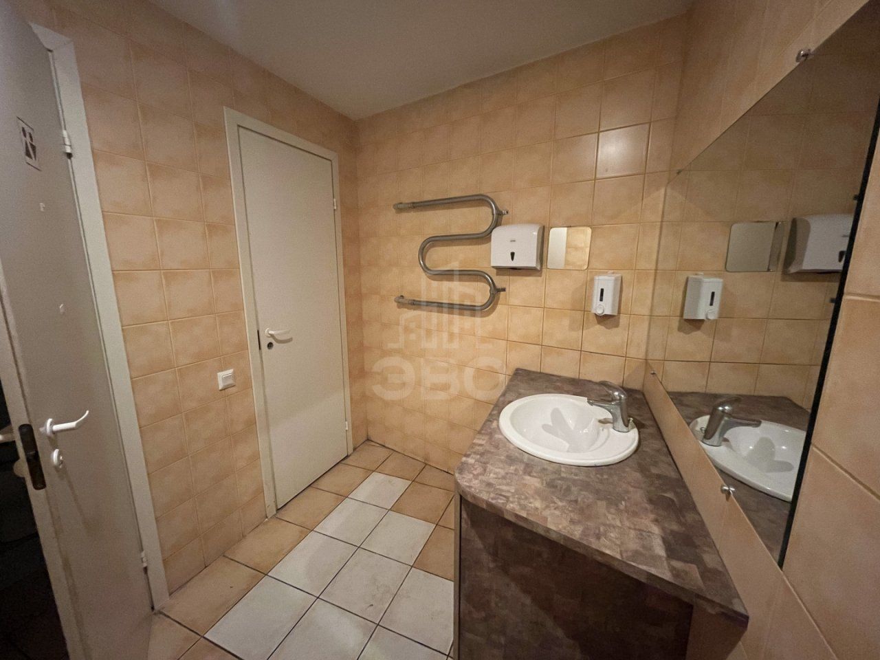 коммерция в Санкт-Петербурге по адресу: Канала Грибоедова наб., 37