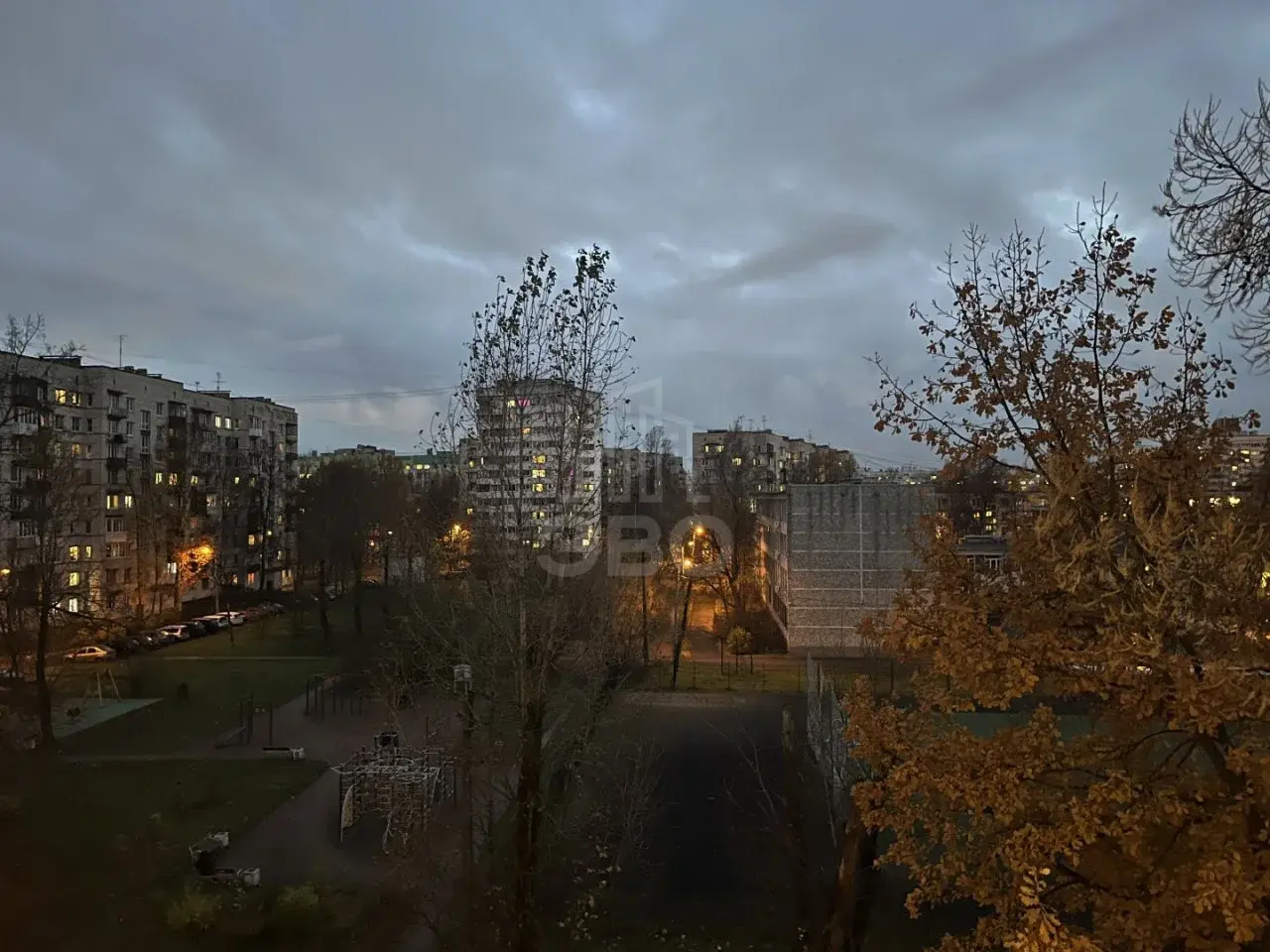 трехкомнатная квартира в Санкт-Петербурге по адресу: Солдата Корзуна ул., 3