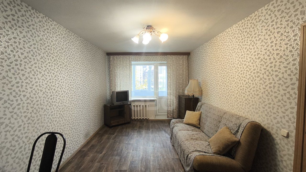 однокомнатная квартира в Санкт-Петербург по адресу: Спирина ул., 16, к 1