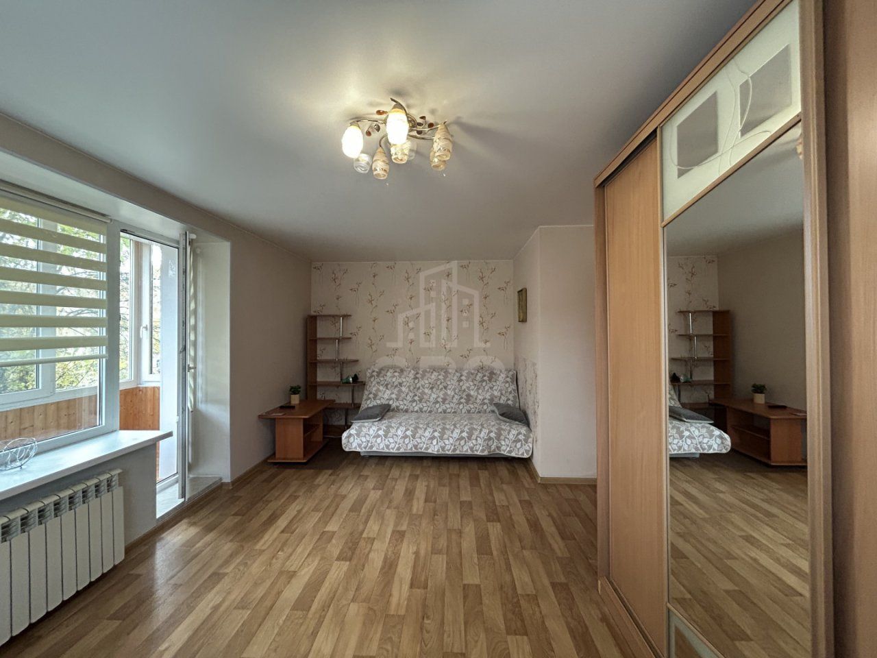 однокомнатная квартира в Санкт-Петербурге по адресу: Вёсельная ул., 12