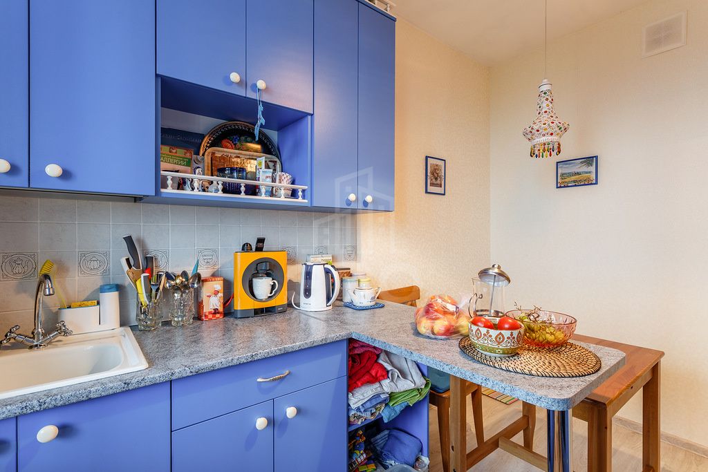 двухкомнатная квартира в Санкт-Петербурге по адресу: Русановская ул., 17, к.3