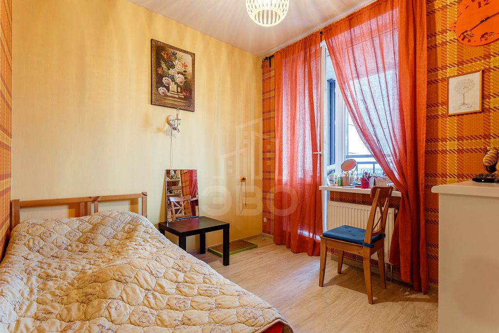 двухкомнатная квартира в Санкт-Петербурге по адресу: Русановская ул., 17, к.3