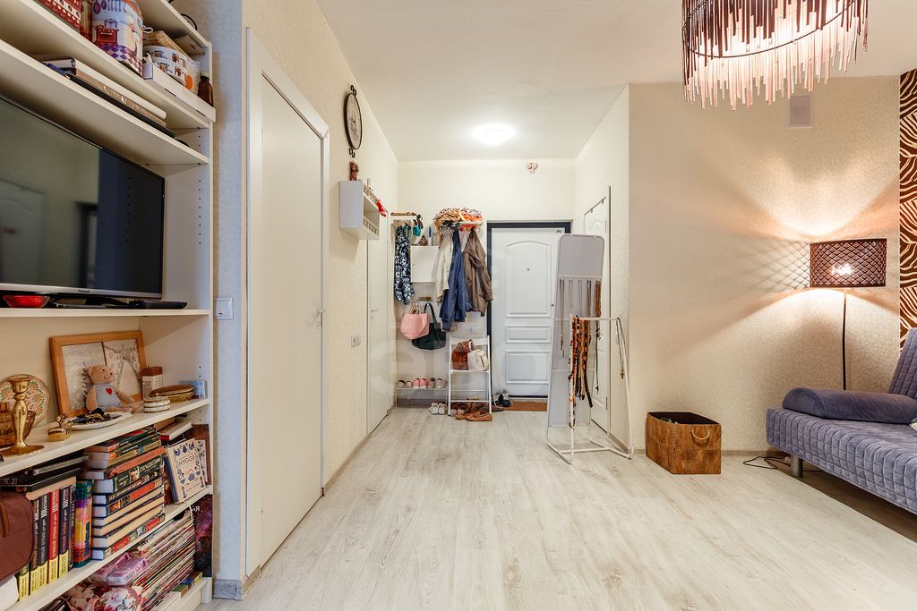 двухкомнатная квартира в Санкт-Петербурге по адресу: Русановская ул., 17, к.3