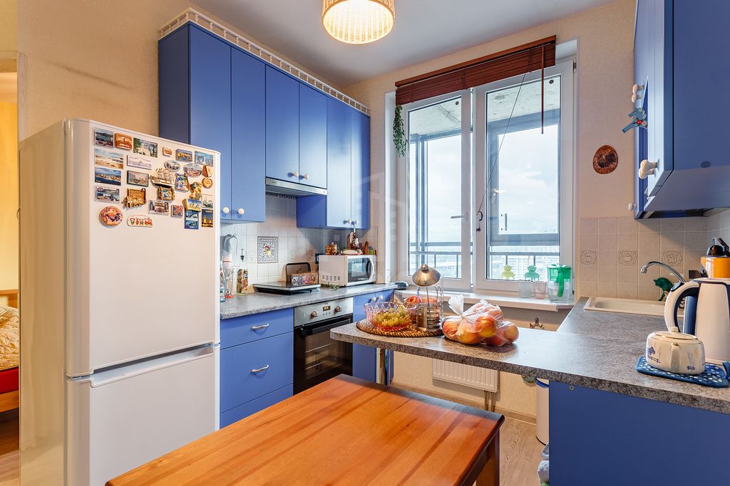 двухкомнатная квартира в Санкт-Петербурге по адресу: Русановская ул., 17, к.3