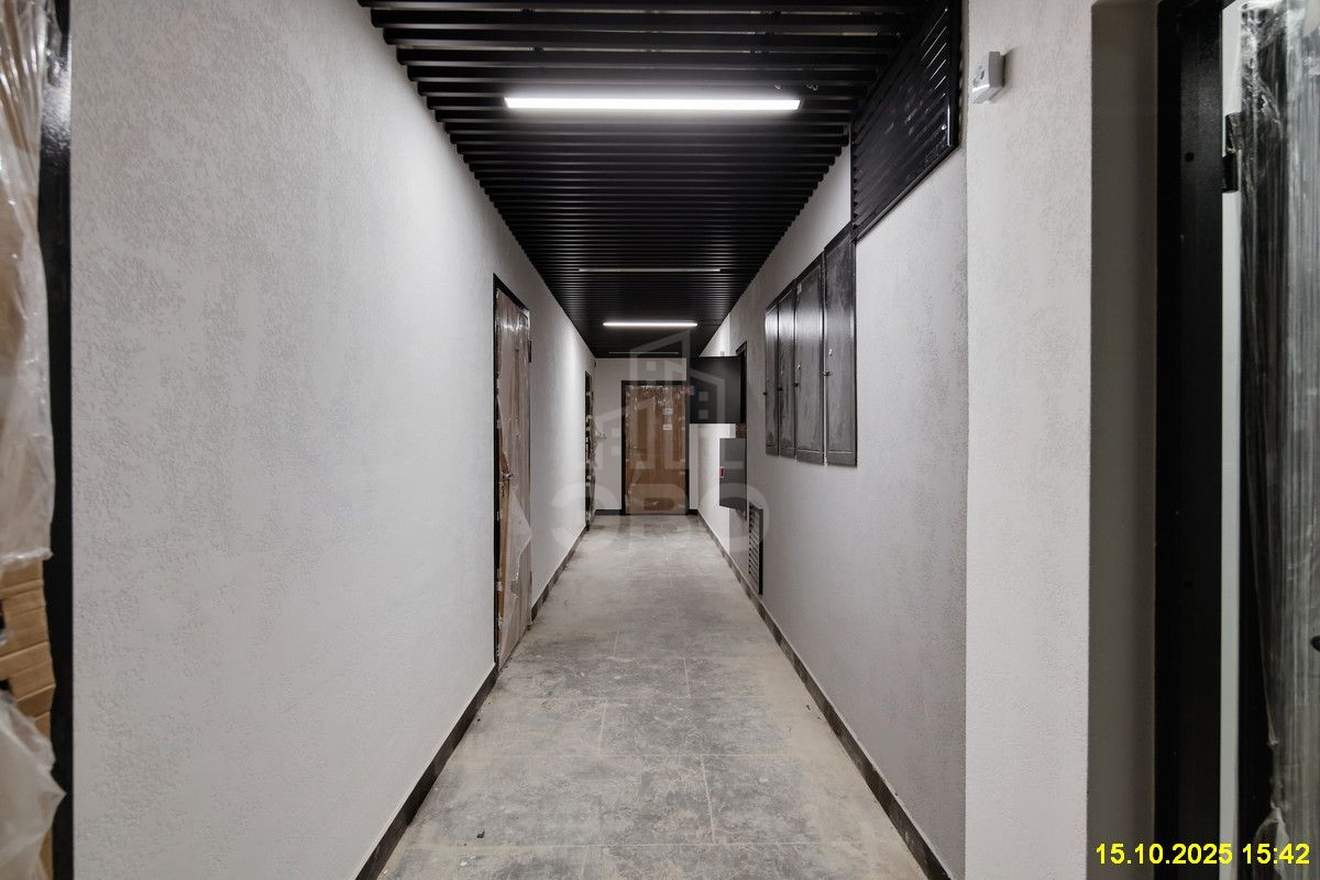 однокомнатная квартира в Ленинградской области по адресу: Авиаторов Балтики проспект, 23к3