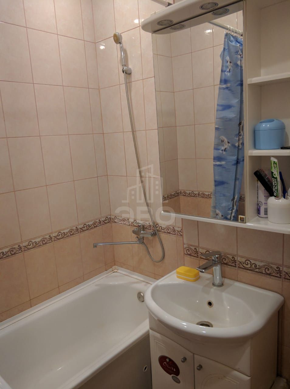 однокомнатная квартира в Санкт-Петербурге по адресу: Славы проспект, 52, к 1