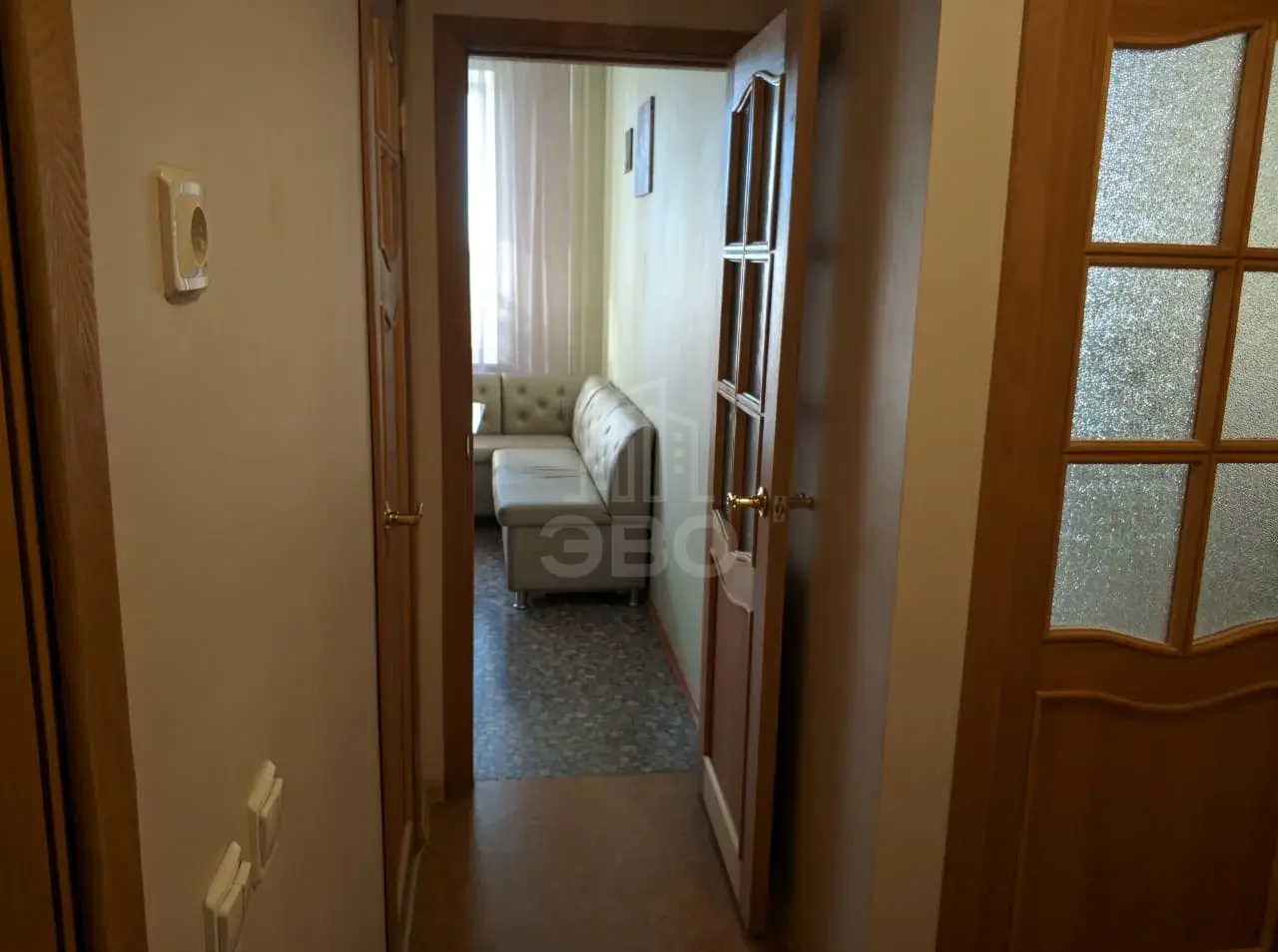 однокомнатная квартира в Санкт-Петербурге по адресу: Славы проспект, 52, к 1
