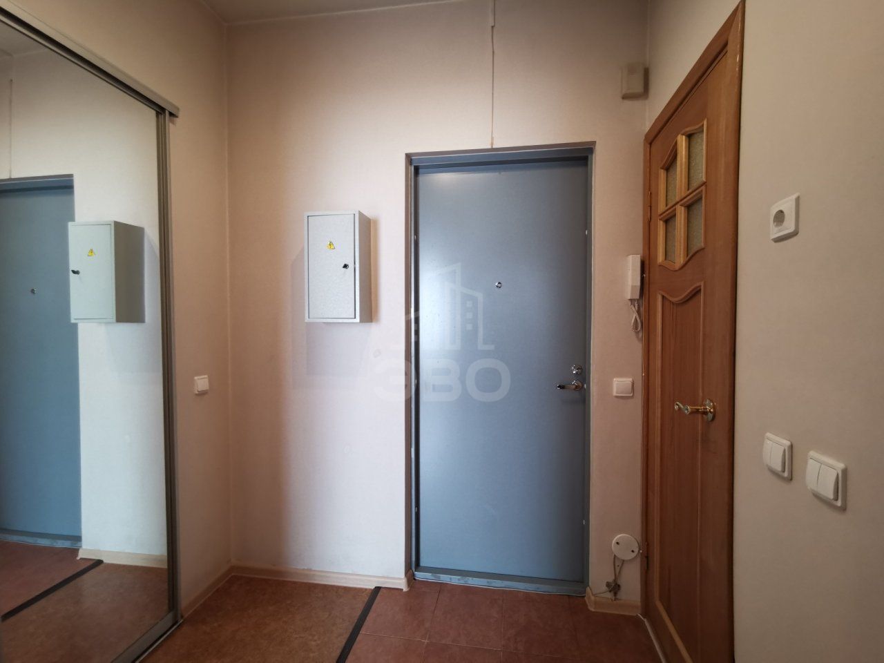 однокомнатная квартира в Санкт-Петербурге по адресу: Славы проспект, 52, к 1