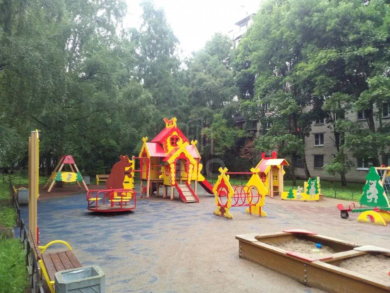 однокомнатная квартира в Санкт-Петербурге по адресу: Славы проспект, 52, к 1