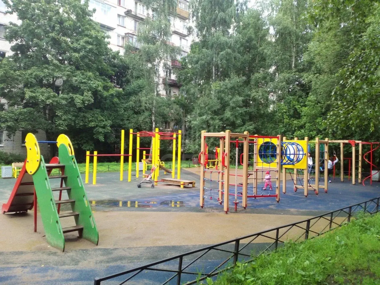 однокомнатная квартира в Санкт-Петербурге по адресу: Славы проспект, 52, к 1