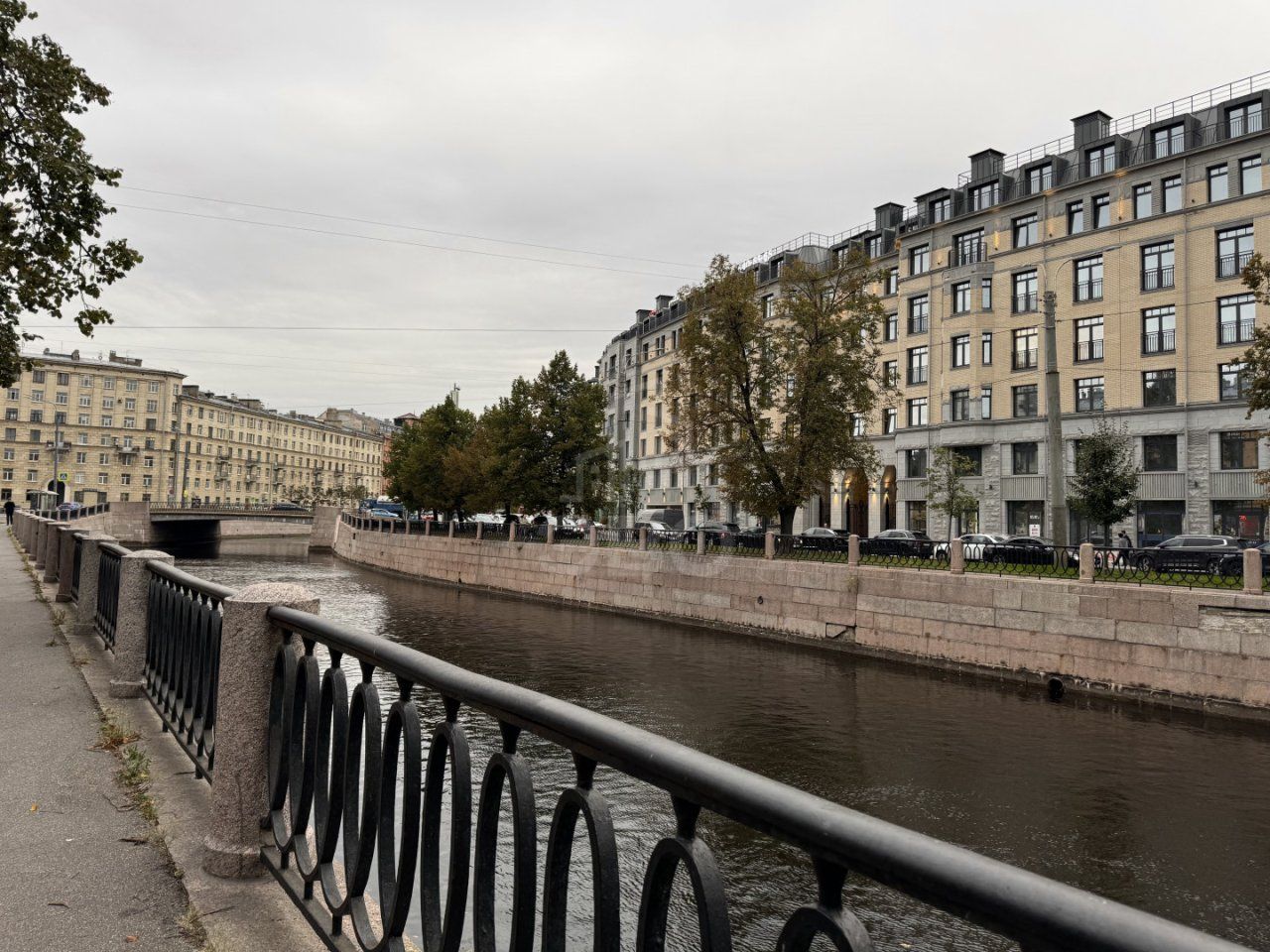 трехкомнатная квартира в Санкт-Петербург по адресу: Реки Карповки наб., 18