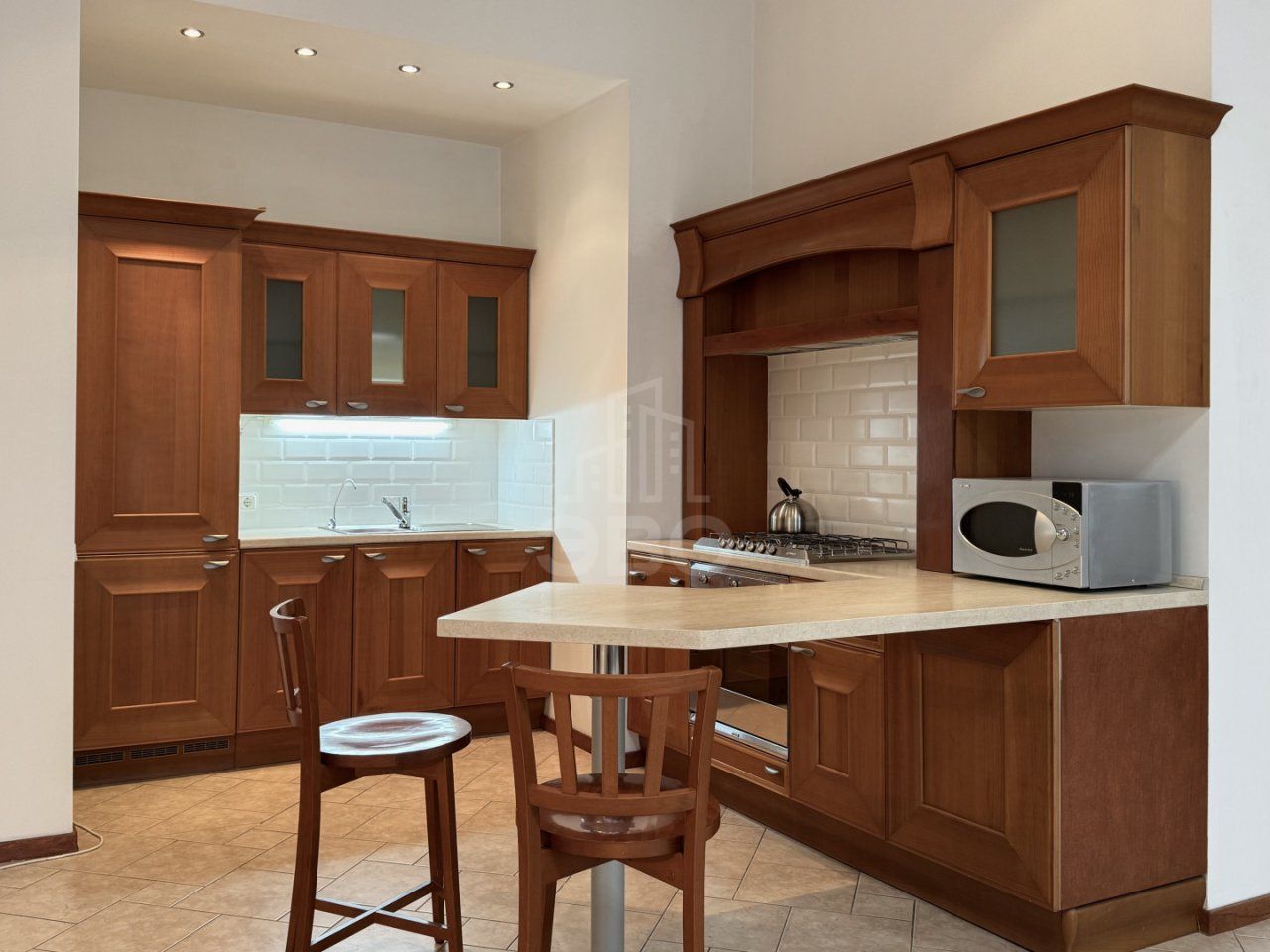 трехкомнатная квартира в Санкт-Петербург по адресу: Реки Карповки наб., 18