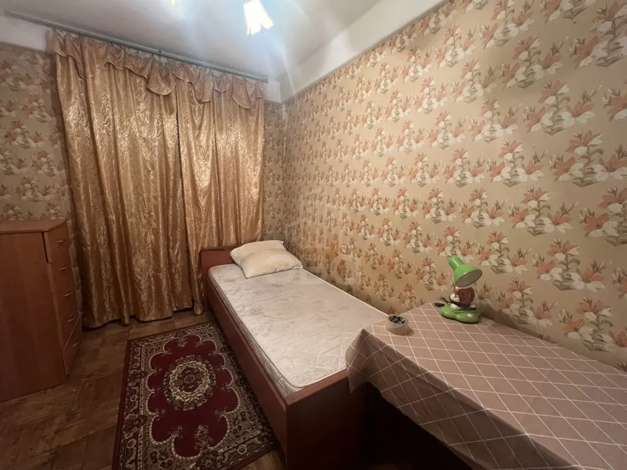 трехкомнатная квартира в Санкт-Петербурге по адресу: Энгельса проспект, 143, к 1