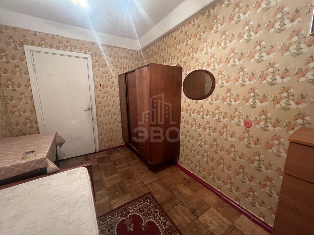 трехкомнатная квартира в Санкт-Петербурге по адресу: Энгельса проспект, 143, к 1