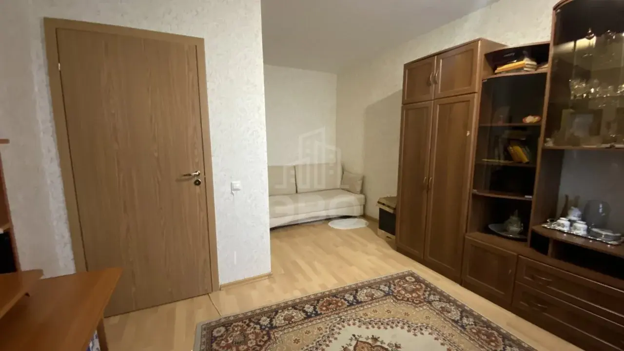 однокомнатная квартира в Санкт-Петербурге по адресу: Новгородский проспект, 10