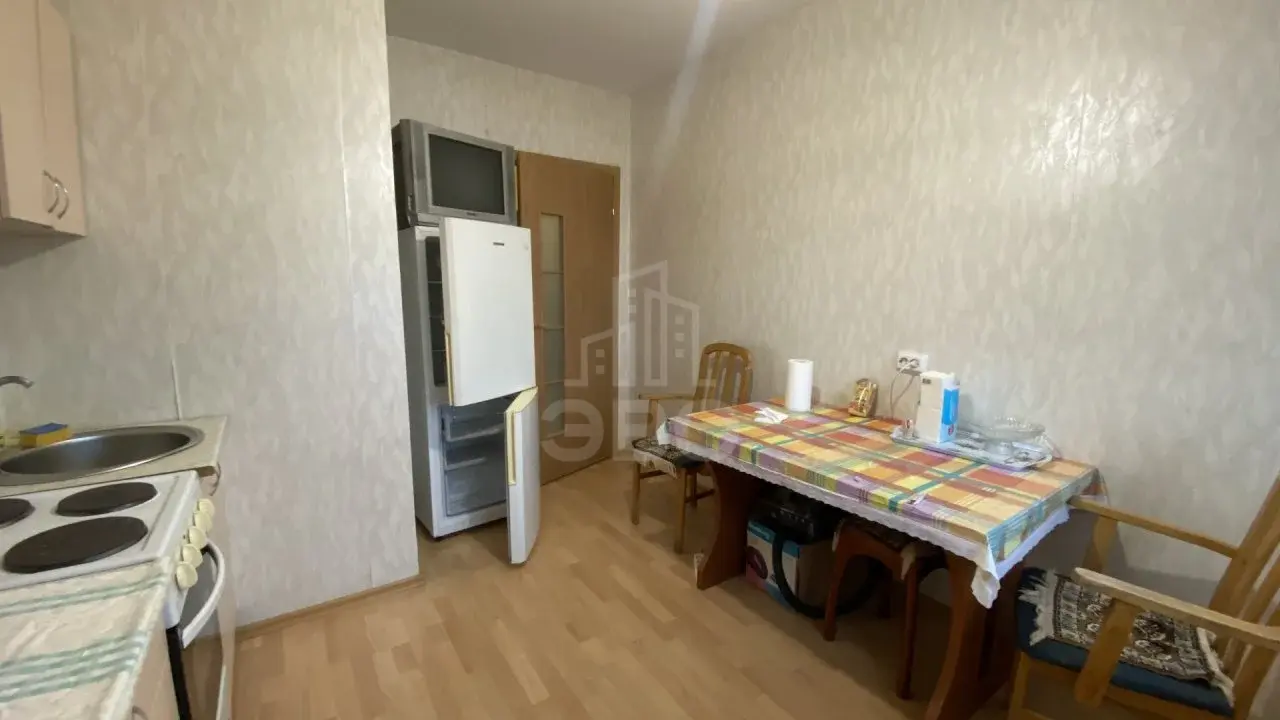 однокомнатная квартира в Санкт-Петербурге по адресу: Новгородский проспект, 10