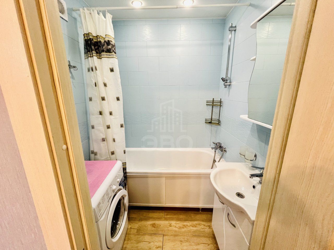 однокомнатная квартира в Санкт-Петербурге по адресу: Кушелевская дорога., 5, к 3