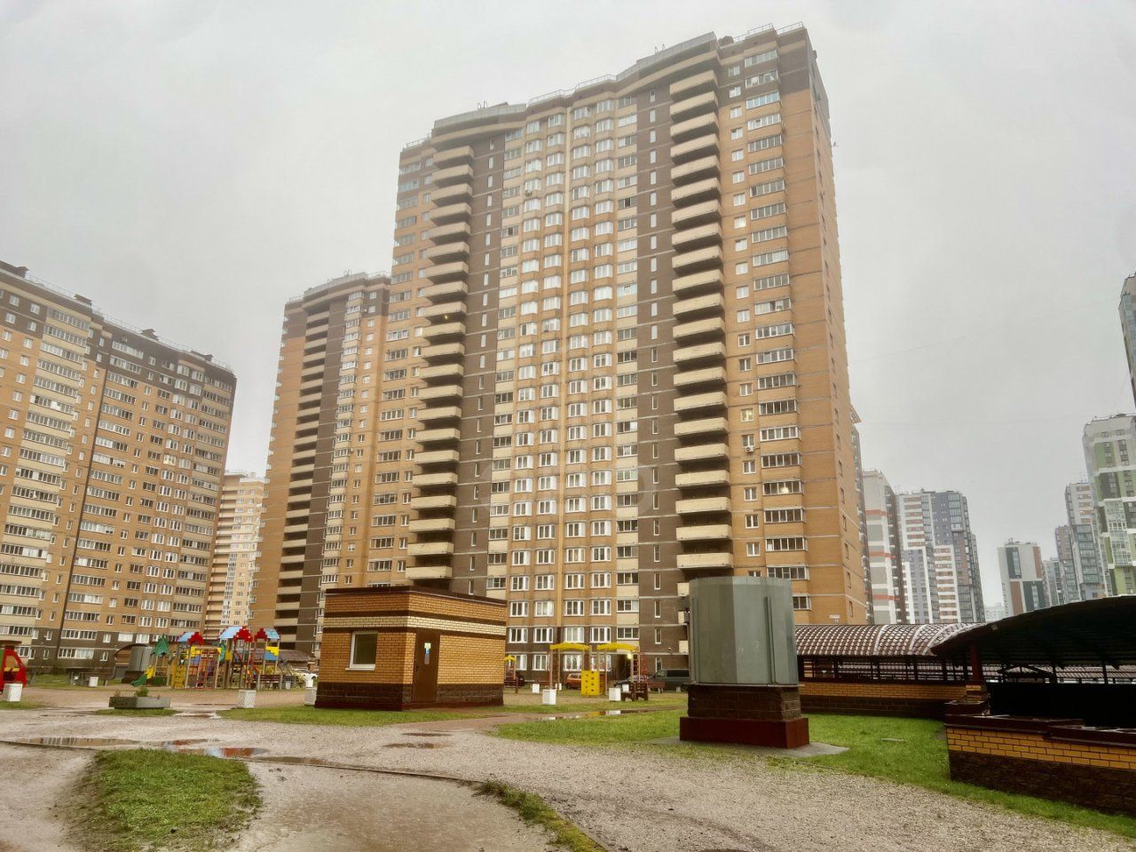 однокомнатная квартира в Санкт-Петербурге по адресу: Кушелевская дорога., 5, к 3