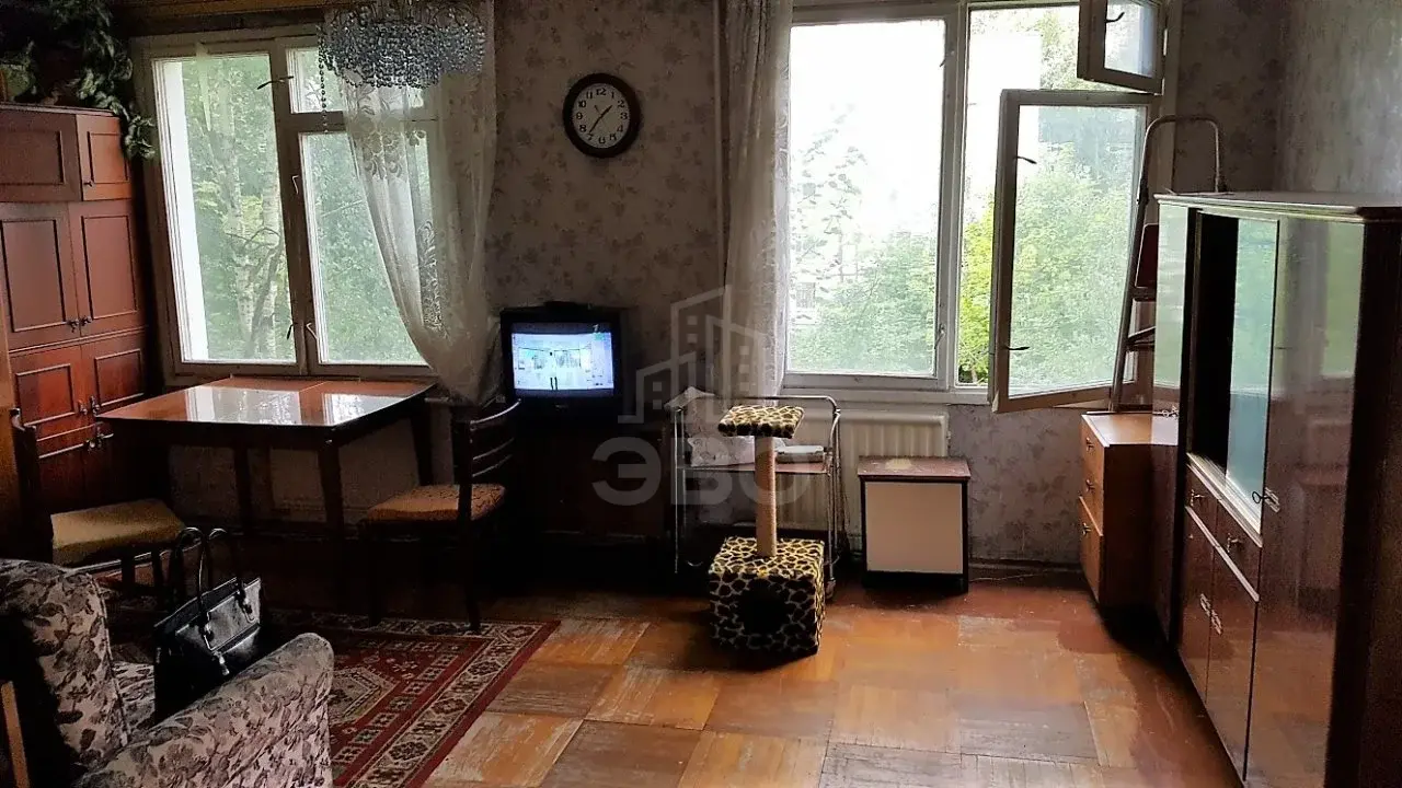 четырехкомнатная квартира в Санкт-Петербурге по адресу: Козлова ул., 43, к.2