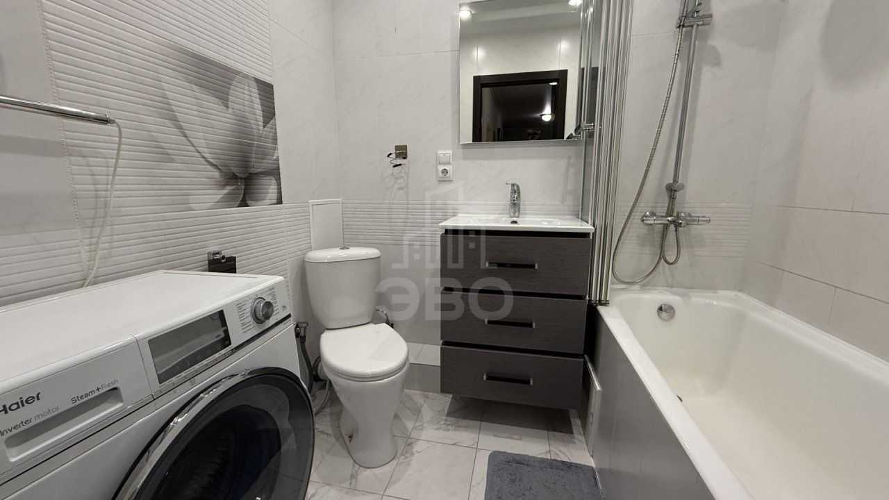 двухкомнатная квартира в Санкт-Петербург по адресу: Крыленко ул., 1, к 1, строение 8