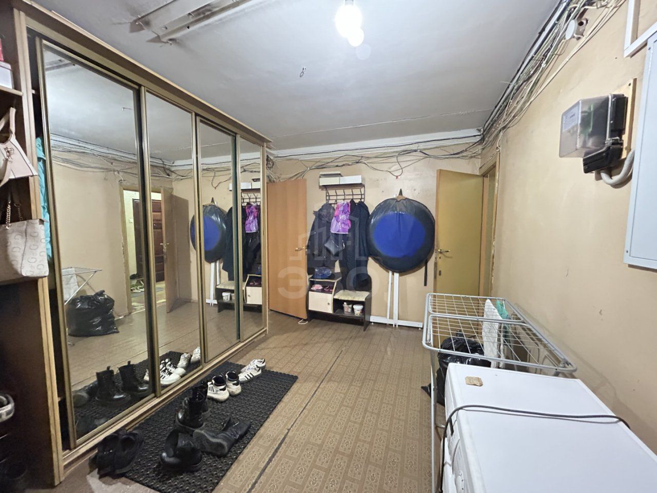 комната в Санкт-Петербург по адресу: Трудящихся б-р., 33, к 3