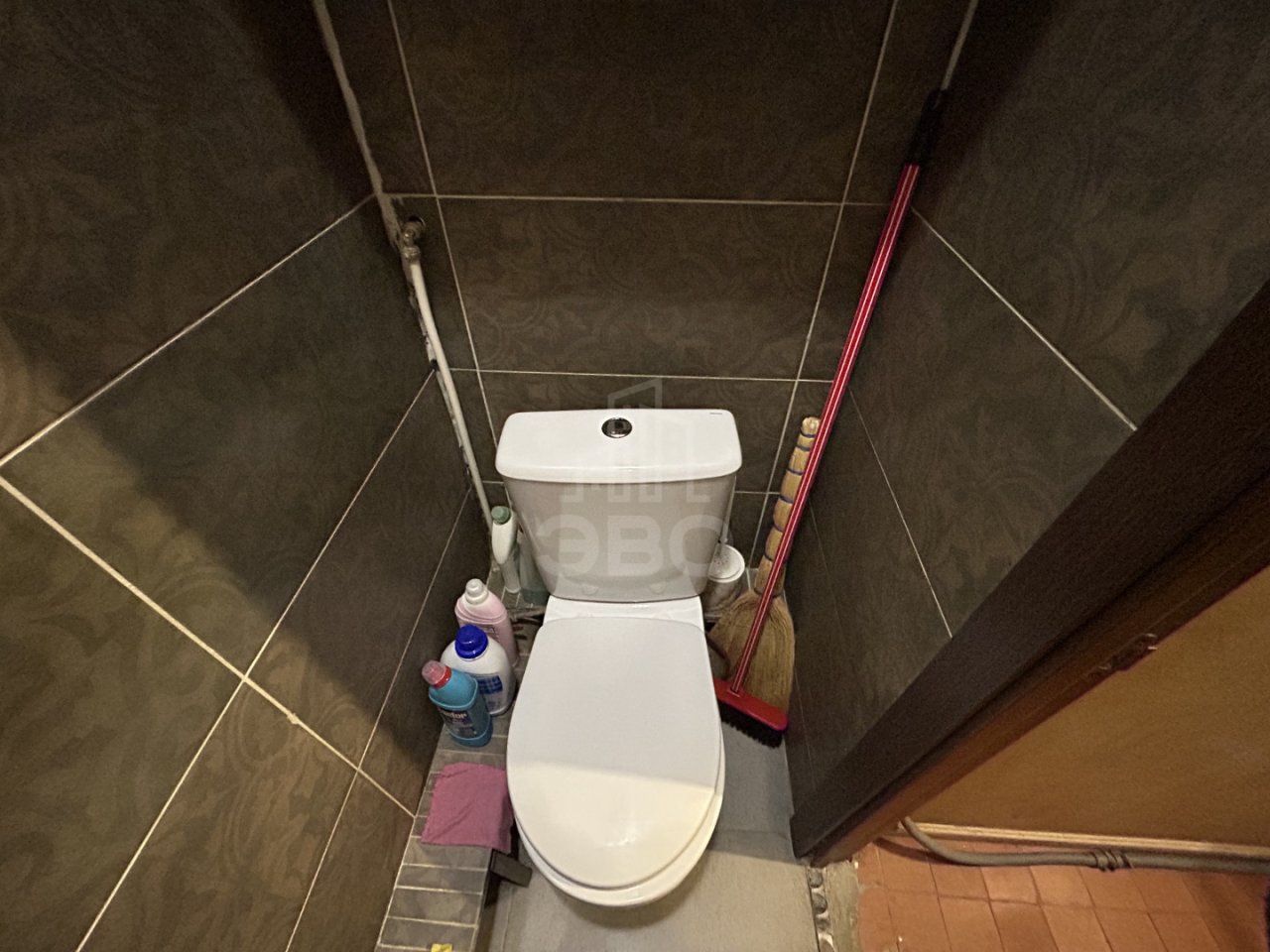 комната в Санкт-Петербург по адресу: Трудящихся б-р., 33, к 3