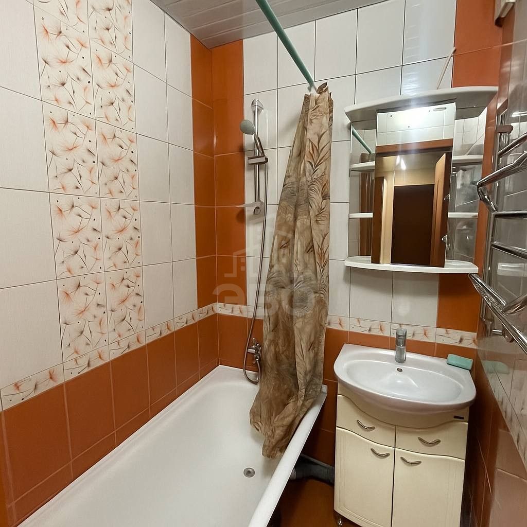 двухкомнатная квартира в Санкт-Петербург по адресу: Ветеранов проспект, 93