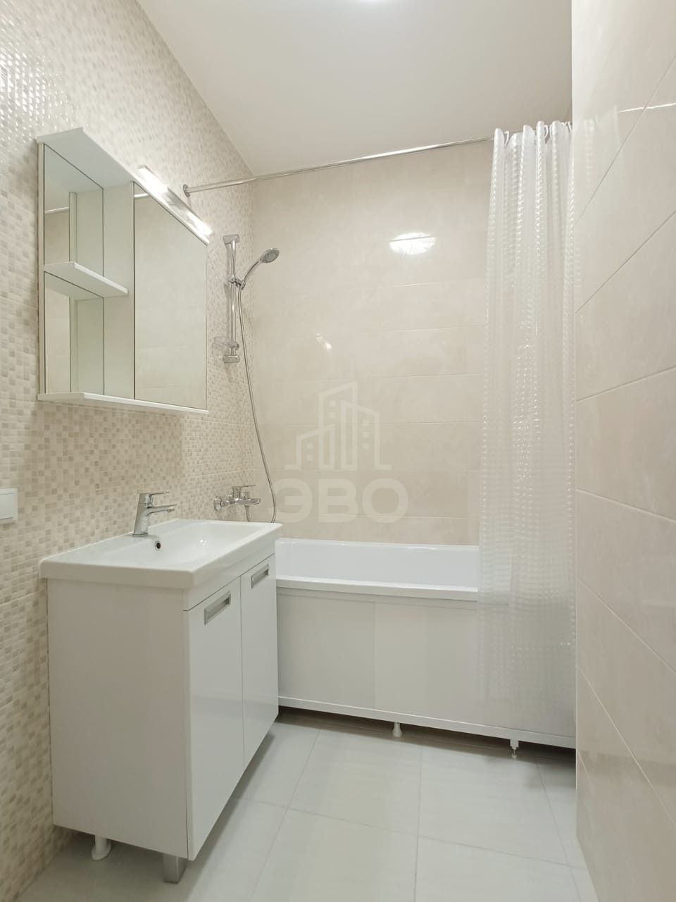 однокомнатная квартира в Санкт-Петербурге по адресу: Глухарская ул., 26