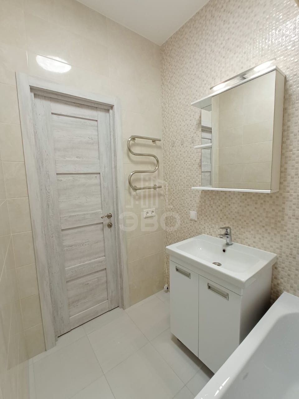 однокомнатная квартира в Санкт-Петербурге по адресу: Глухарская ул., 26