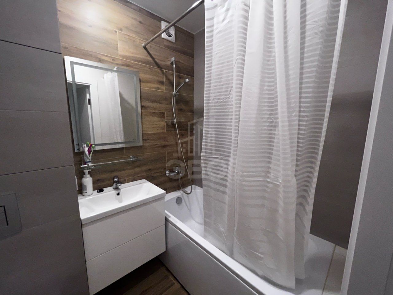 однокомнатная квартира в Санкт-Петербург по адресу: Болотная ул., 17