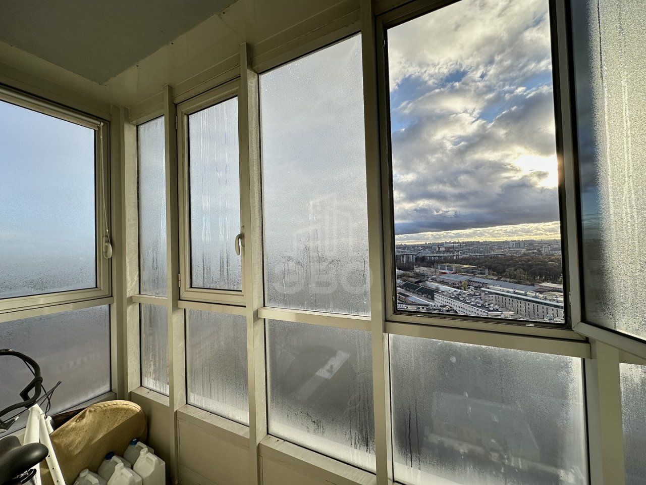 однокомнатная квартира в Санкт-Петербурге по адресу: Смоленская ул., 18