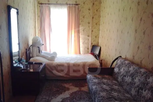 трехкомнатная квартира в Санкт-Петербурге по адресу: Крюкова канала наб., 19