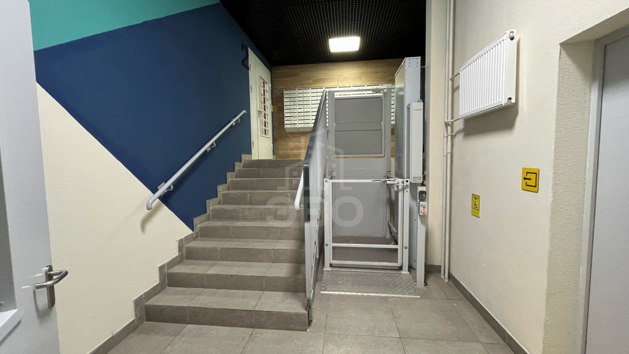 студия в Санкт-Петербурге по адресу: Заневский проспект, 42