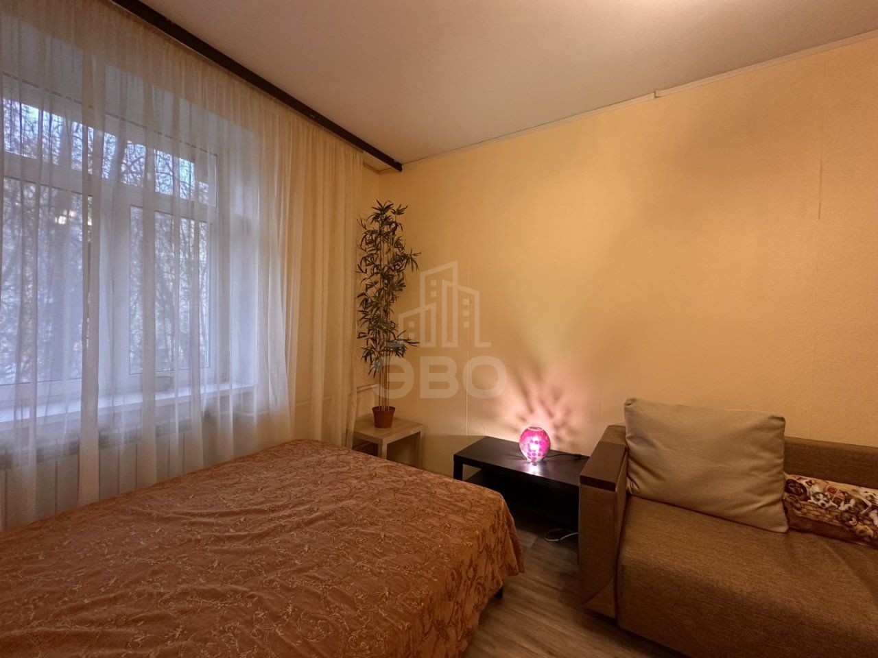 двухкомнатная квартира в Санкт-Петербург по адресу: Московский проспект, 202, к 5