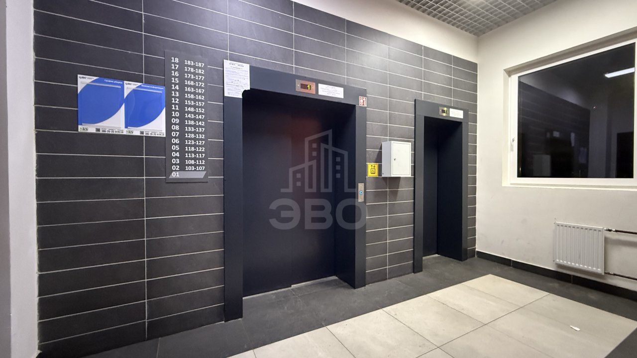 однокомнатная квартира в Ленинградская область по адресу: Шоссе в Лаврики ул., 72, к 3