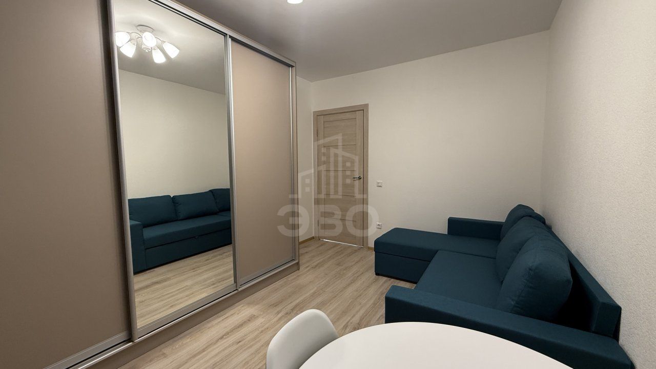 однокомнатная квартира в Ленинградская область по адресу: Шоссе в Лаврики ул., 72, к 3