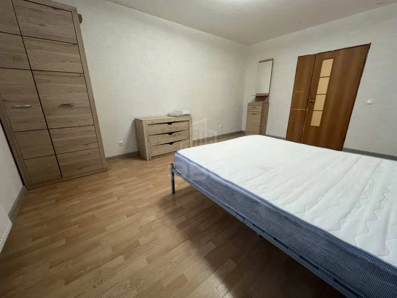 трехкомнатная квартира в Санкт-Петербурге по адресу: Ростовская ул., 26, к 1, литера А