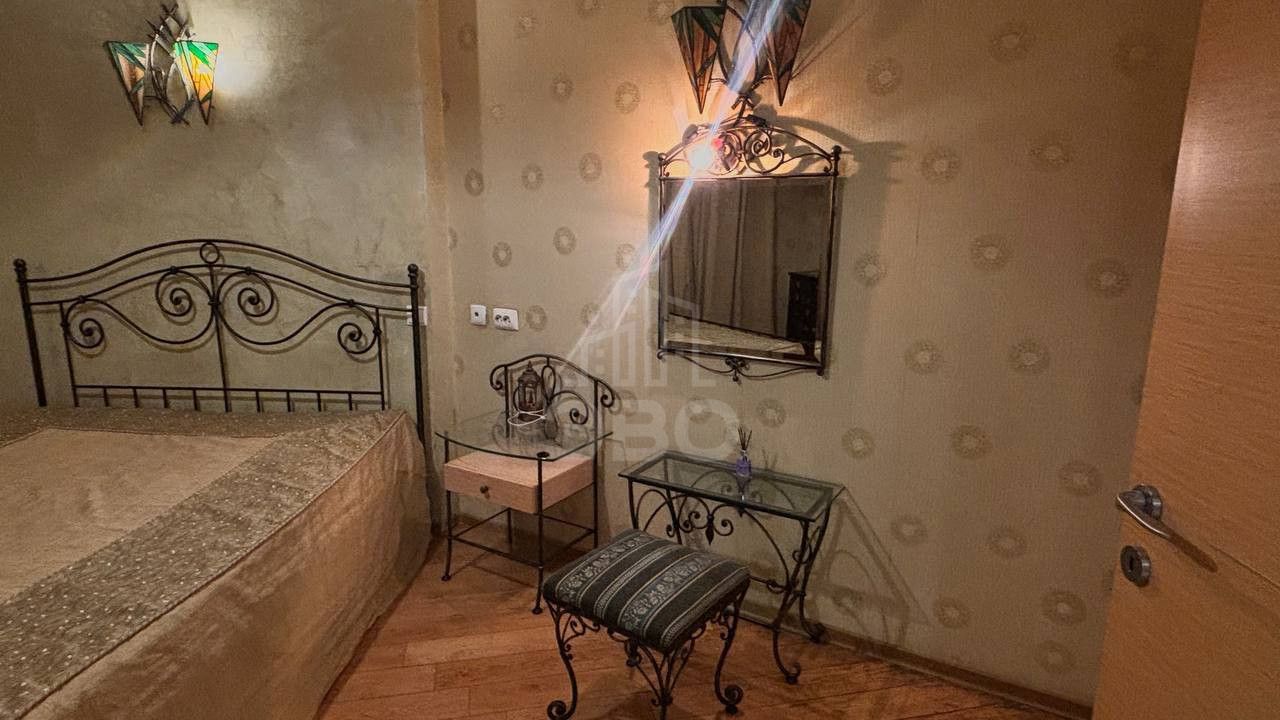 двухкомнатная квартира в Санкт-Петербург по адресу: Беринга ул., 23, к 2