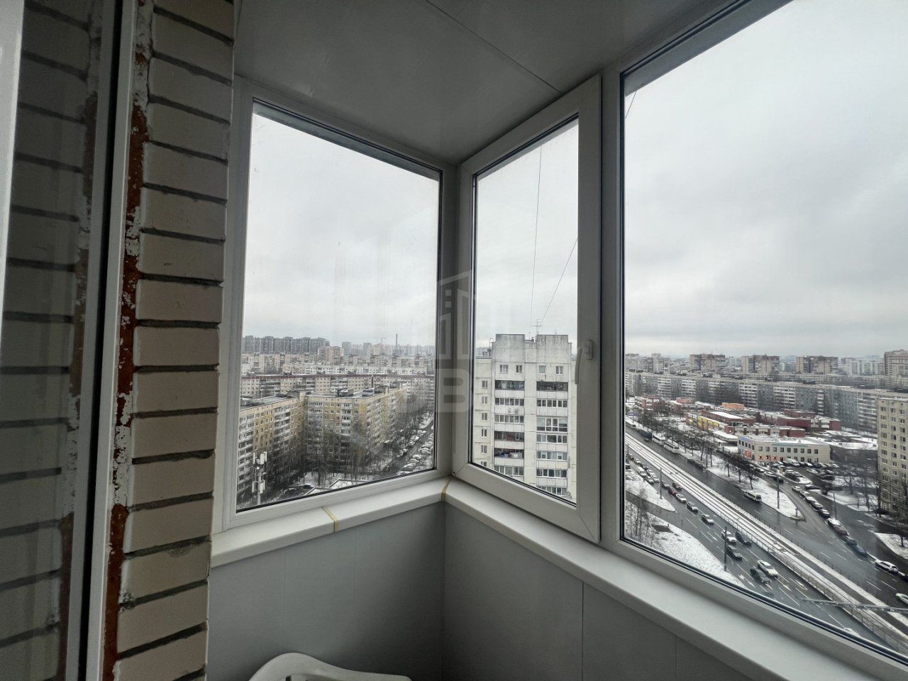 двухкомнатная квартира в Санкт-Петербурге по адресу: Энгельса проспект, 132, к 1